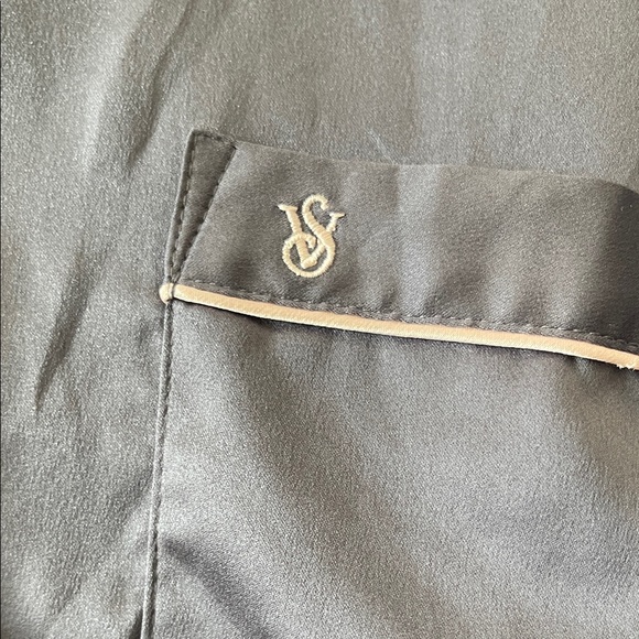 Victoria's Secret Gray/Blue Satin Sleep Shirt with Pink Label - Picture 5 of 5